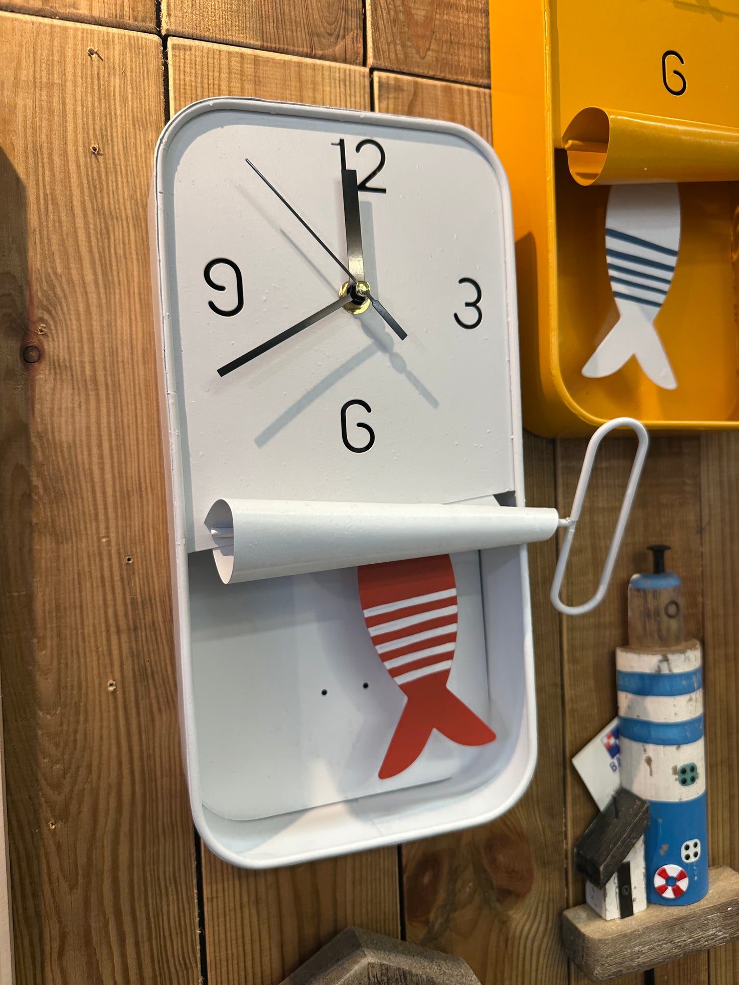 Horloge boîte de sardines
