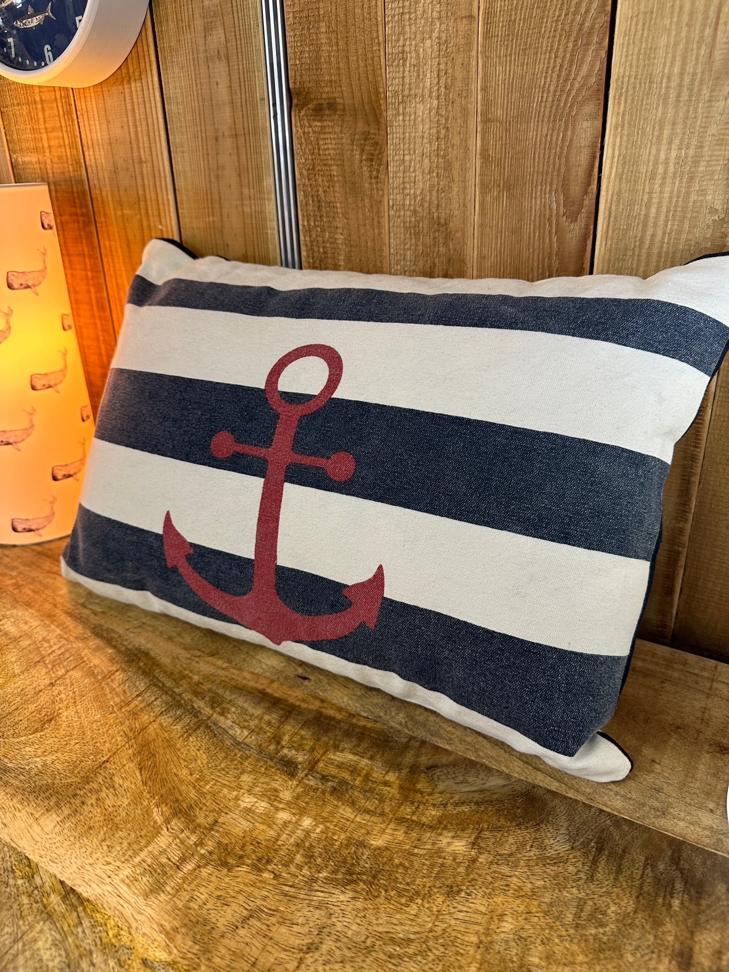 Coussin ancre rouge et rayures