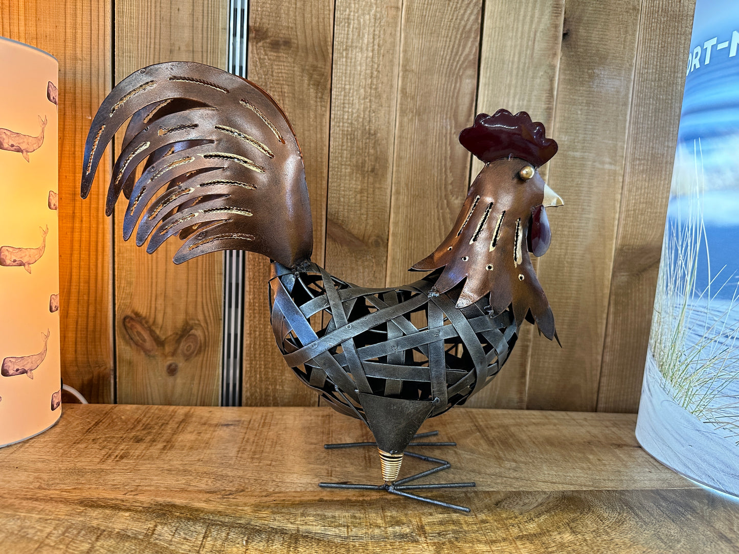 Coq ajouré cuivré