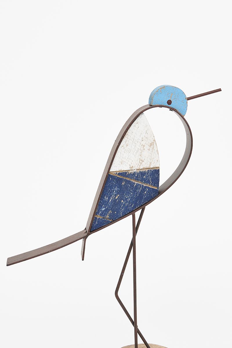 Oiseau en bois coloré